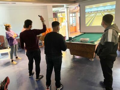 Kurzfilme und Mini-Spiele im Jugendclub Ufo